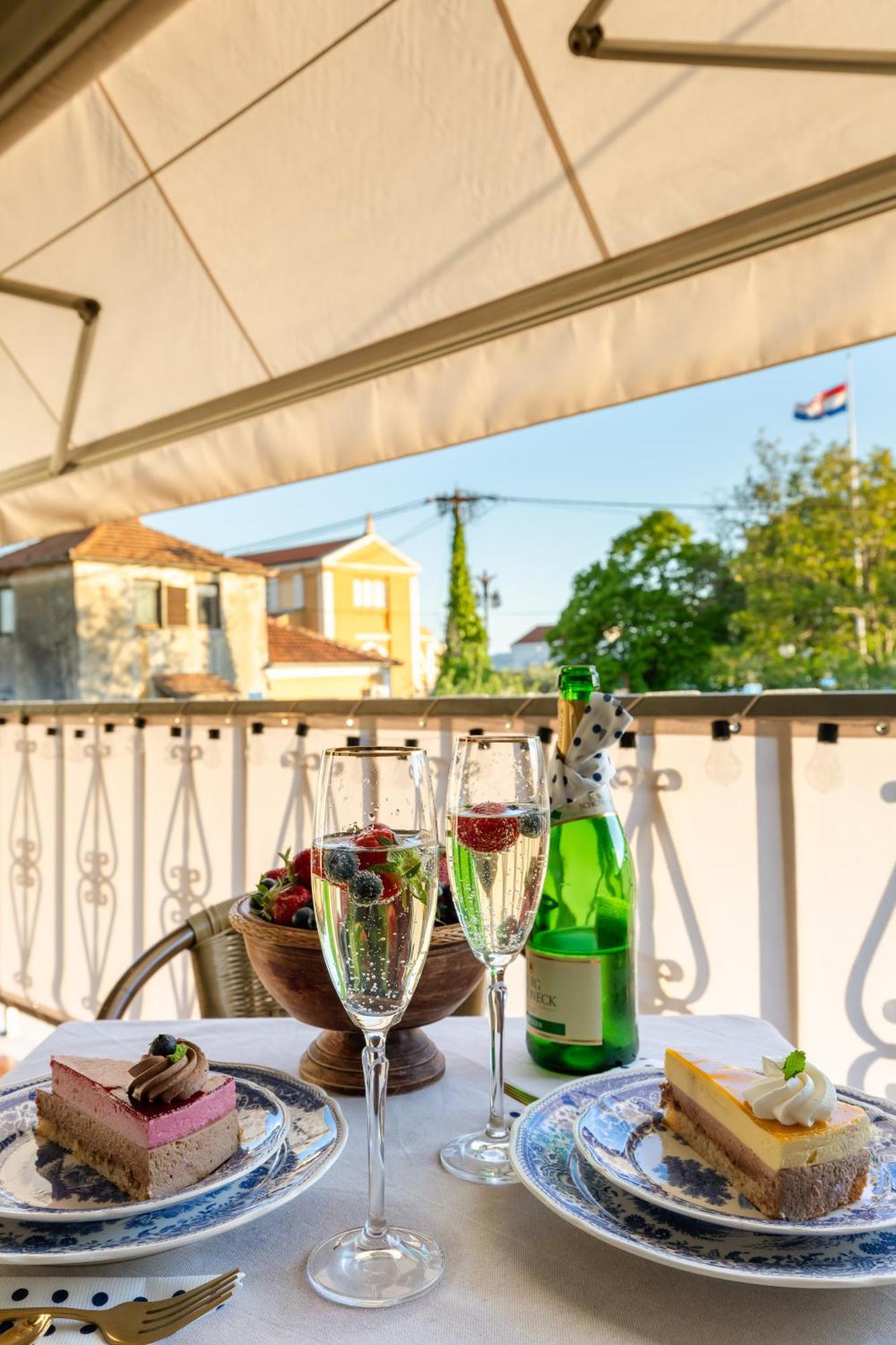 Apartment Lauma Zadar Eksteriør bilde